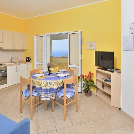 Lejlighedshotel Elvira Diano Marina