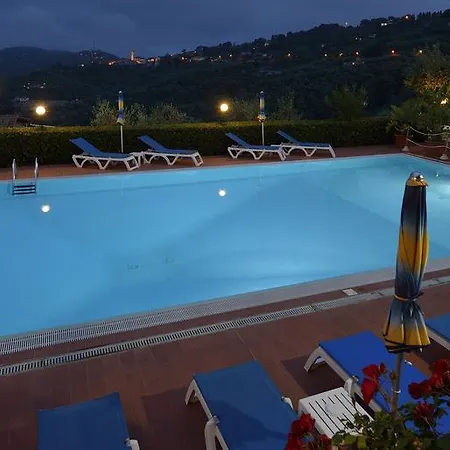 Lejlighedshotel Elvira 3*
